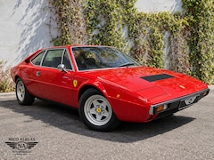 Ferrari Dino - 208 GT4 2+2 Coupé