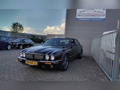 Jaguar XJR - 4.0 V8