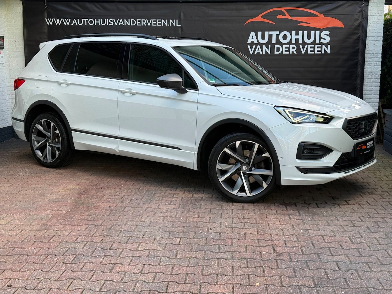 SEAT Tarraco - 1.4 TSI e-Hybrid FR Business, Pano/ACC/Virtual/Camera/Trekhaak/Etc - AutoWereld.nl