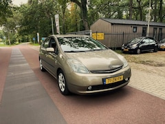 Toyota Prius - 1.5 VVT-i Business Edition