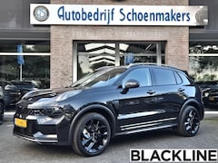Lynk & Co 01 - 1.5 261PK BLACKLINE 6.6Kwh. 360-CAMERA PANO/SCHUIF INFINITY DAB NAVI CARPLAY STOELVERWARMI