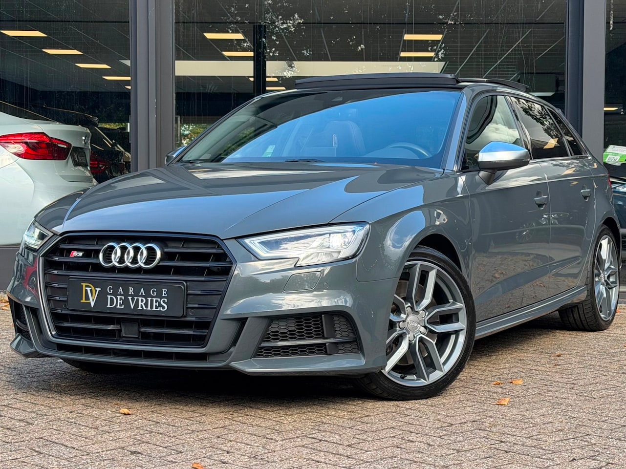 Audi S3 - Sportback 2.0 TFSI Quattro Panoramadak ACC Virtual Dealer Onderhouden Garantie - AutoWereld.nl