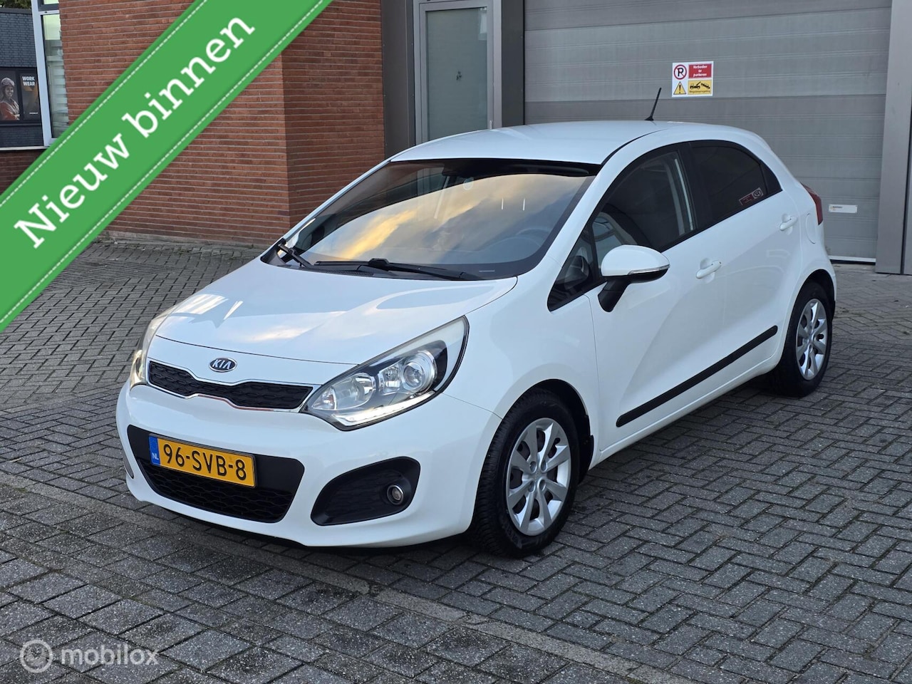 Kia Rio - 1.2 CVVT Plus Pack_Airco_Apk - AutoWereld.nl