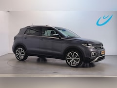 Volkswagen T-Cross - 1.0 TSI 110pk DSG R-Line Stoelverwarming Trekhaak App-Connect DAB+