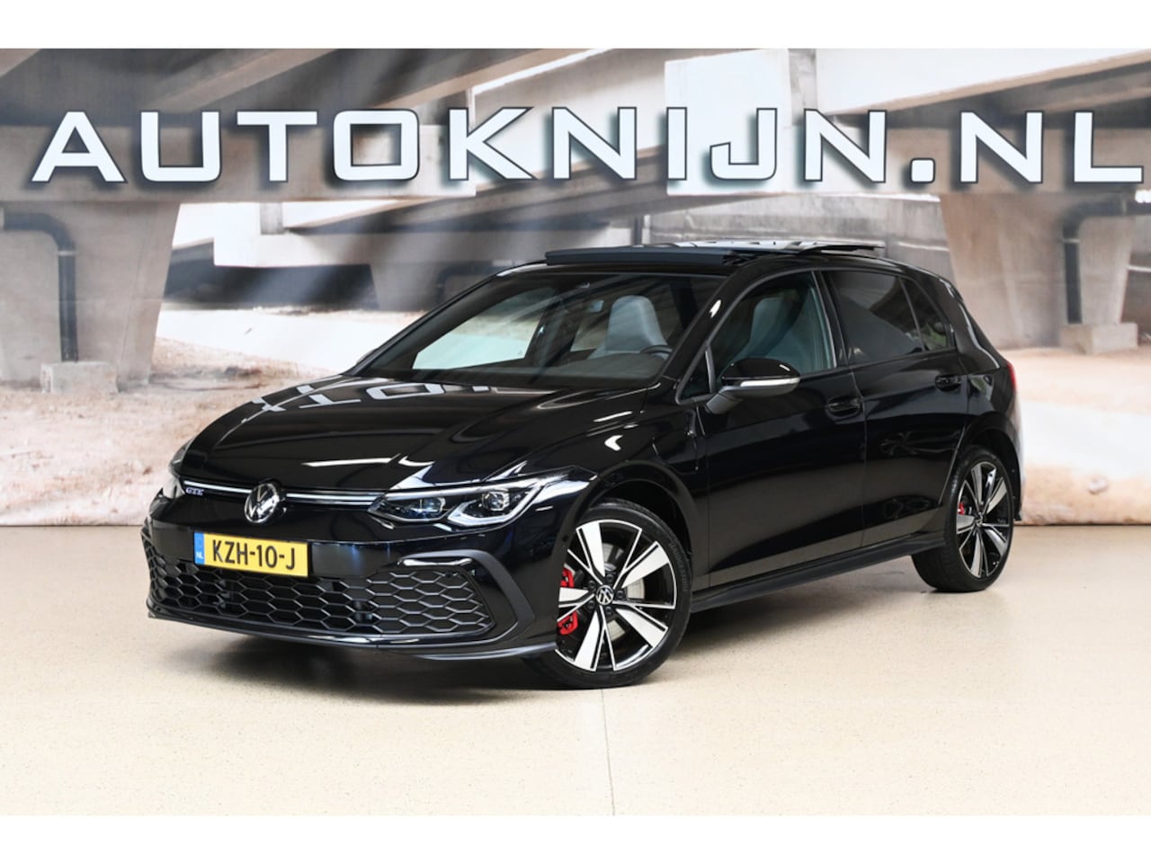 Volkswagen Golf - 1.4 eHybrid GTE | Pano | Leder | Memory | IQ. Light | 100% (Dealer) onderhouden label - AutoWereld.nl