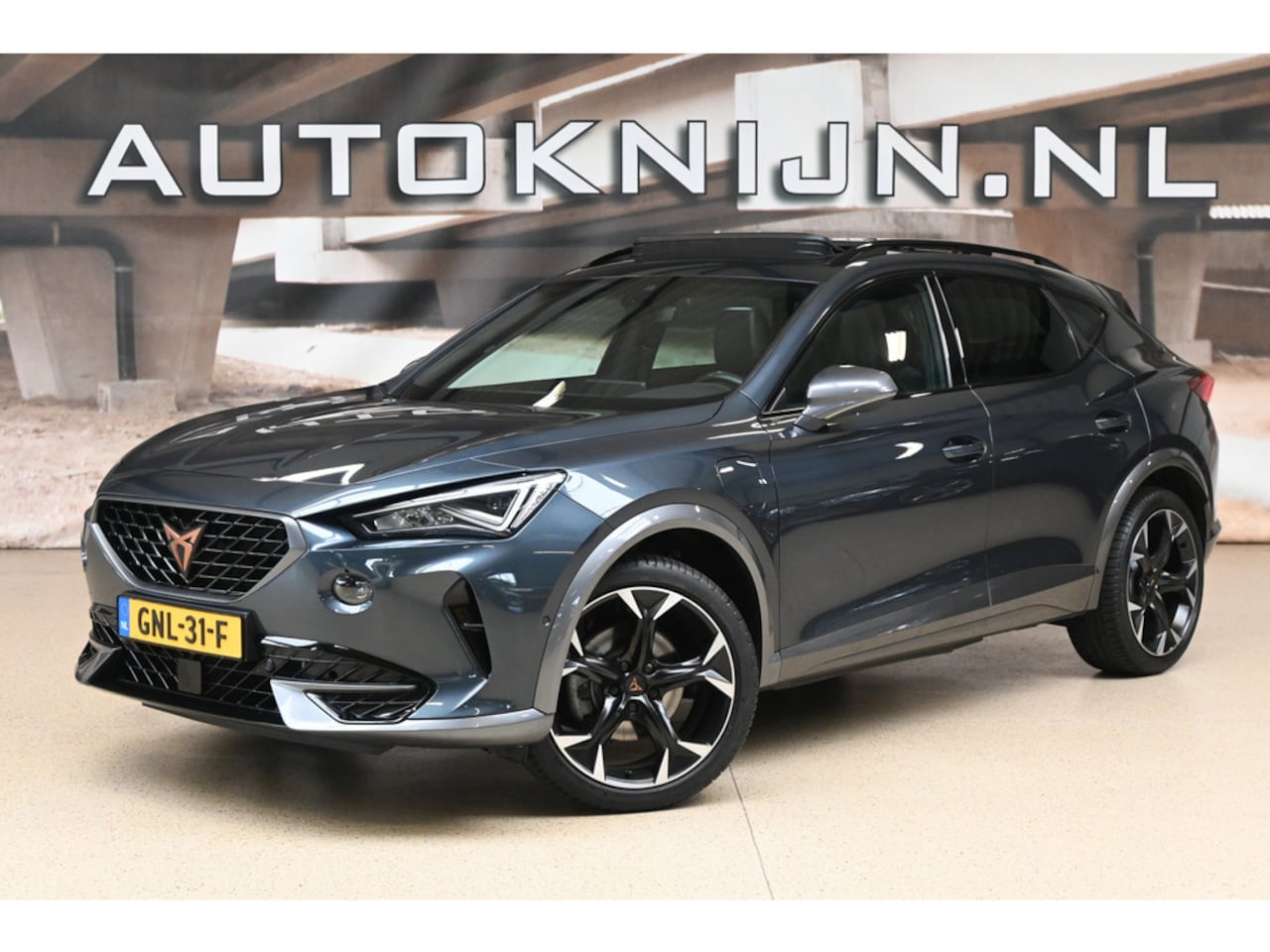CUPRA Formentor - 1.4 e-Hybrid Performance | SOH 97% | Panoramadak | Camera | Stuur & stoel verwarmd | 100% - AutoWereld.nl