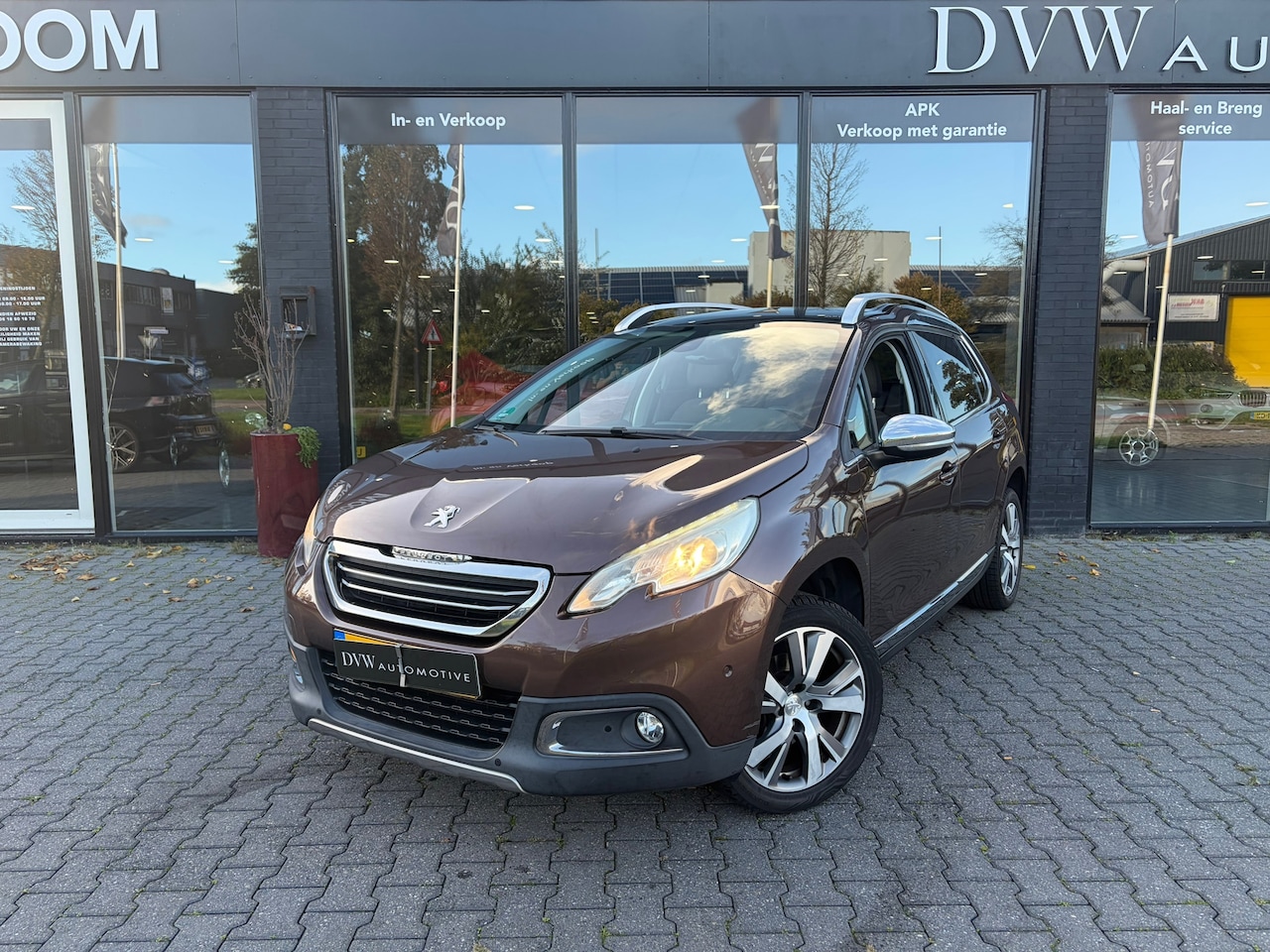 Peugeot 2008 - 1.6 VTi Féline 1.6 VTi Féline - AutoWereld.nl