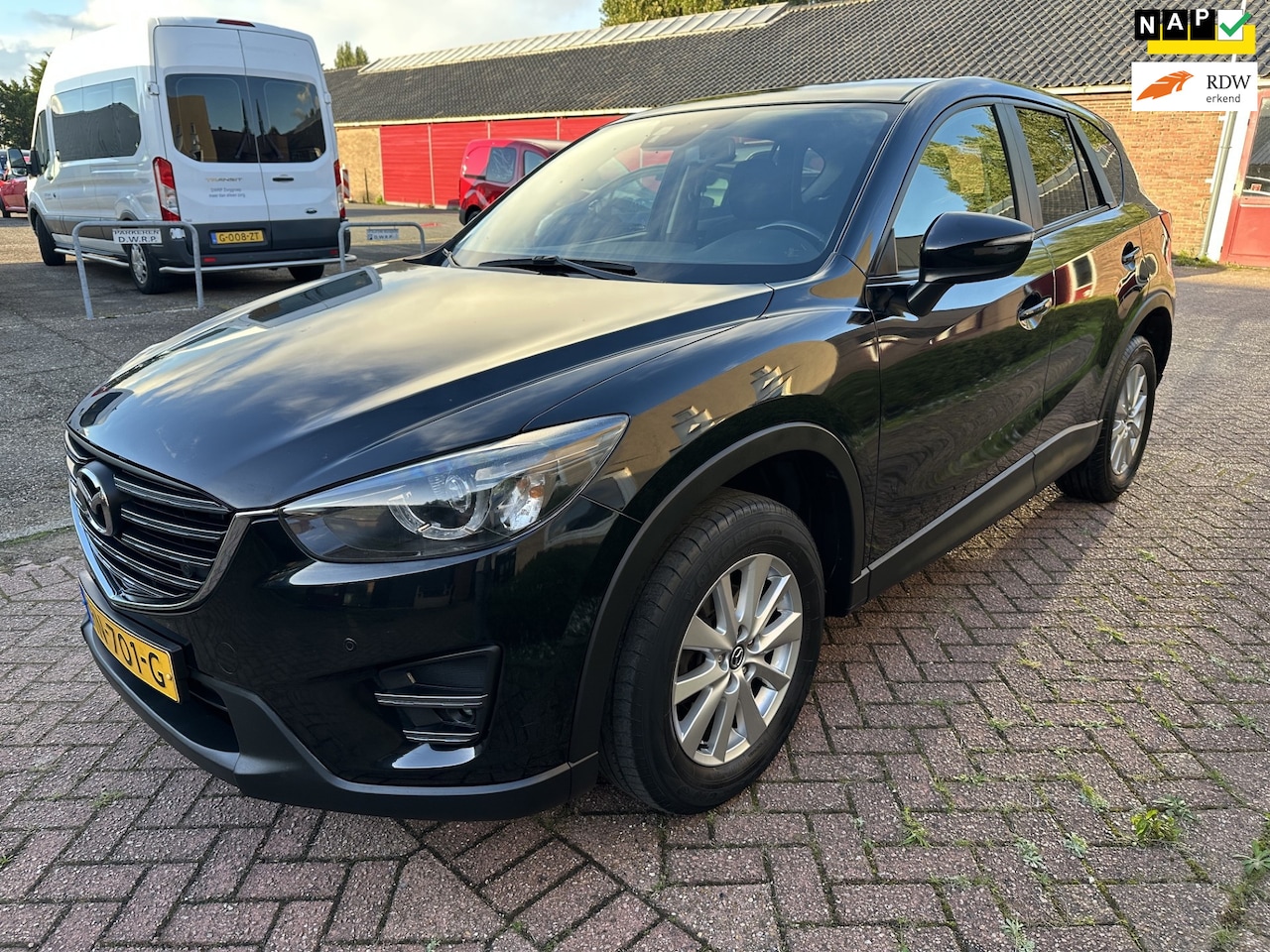 Mazda CX-5 - 2.0 SkyActiv-G 165 Skylease+ 2WD NAVI pdc klimaat schadevrij - AutoWereld.nl