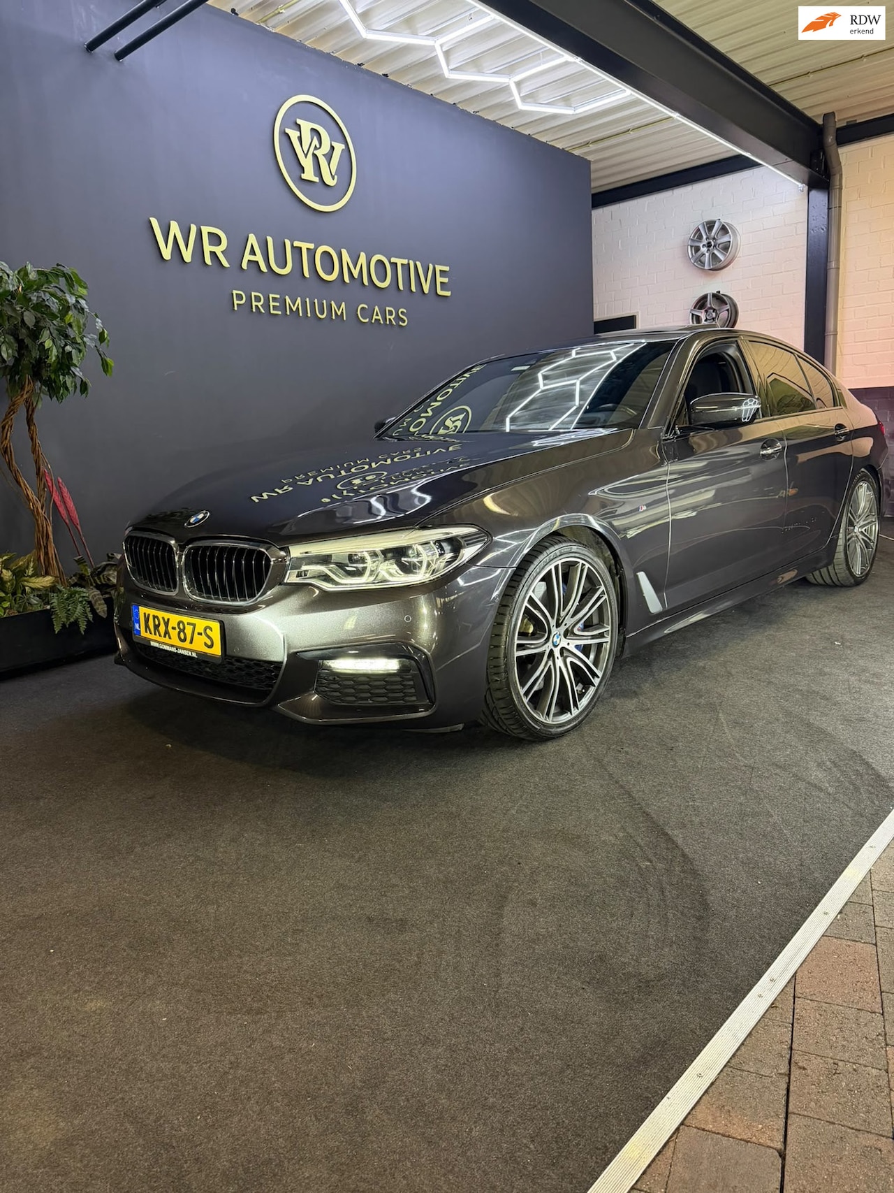 BMW 5-serie - 540i High Executive 540i High Executive - AutoWereld.nl