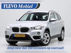 BMW X1 - SDrive20i Executive Aut. Sportstoelen|LMV|PDC|LED|Navi