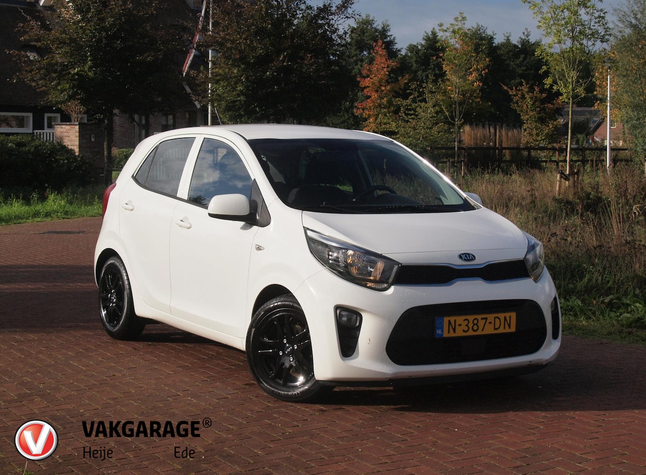 Kia Picanto - 1.0 DPi ComfortLine 5p | 5 Persoons | Airco | Cruise Control | Zwarte Velgen | NL-Auto | - AutoWereld.nl