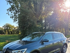 Renault Mégane Estate - 1.5 Blue dCi Intens|NAP|Leer|Led|Elektrische stoelen