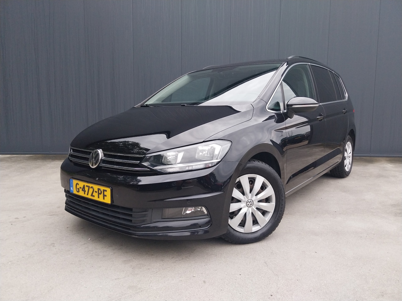 Volkswagen Touran - 1.4 TSI 150 PK AUTOMAAT 7 persoons ADAPT CRUISE ECC APPLE CARPLAY - AutoWereld.nl