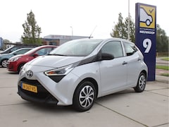 Toyota Aygo - 1.0 VVT-i Sparco Carkit, Airco, NL-Auto, NAP Zomeractie