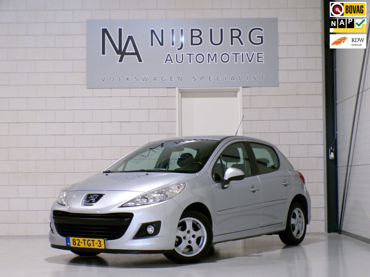Peugeot 207 - 1.4 VTi Access "Origineel NL!" Trekhaak Airco 4-Seizoenen banden Cruise-control Elektrisch - AutoWereld.nl