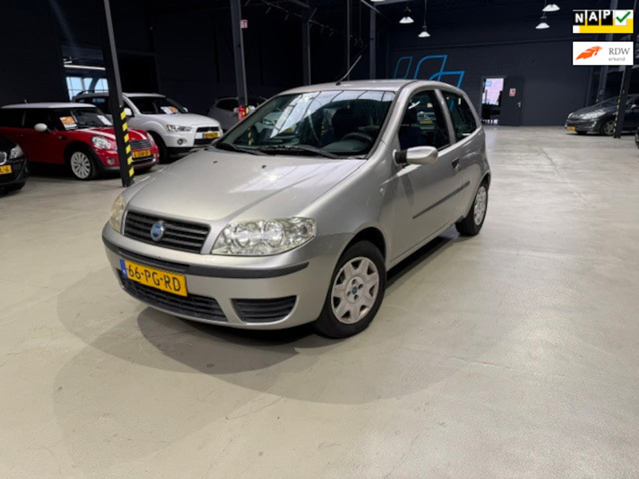 Fiat Punto - 1.2 Dynamic NW APK|Airco|El-Ramen - AutoWereld.nl