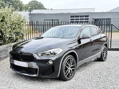 BMW X2 - xDrive20i M-Pakket Headup|Camera|Keyles|Navi Zwart