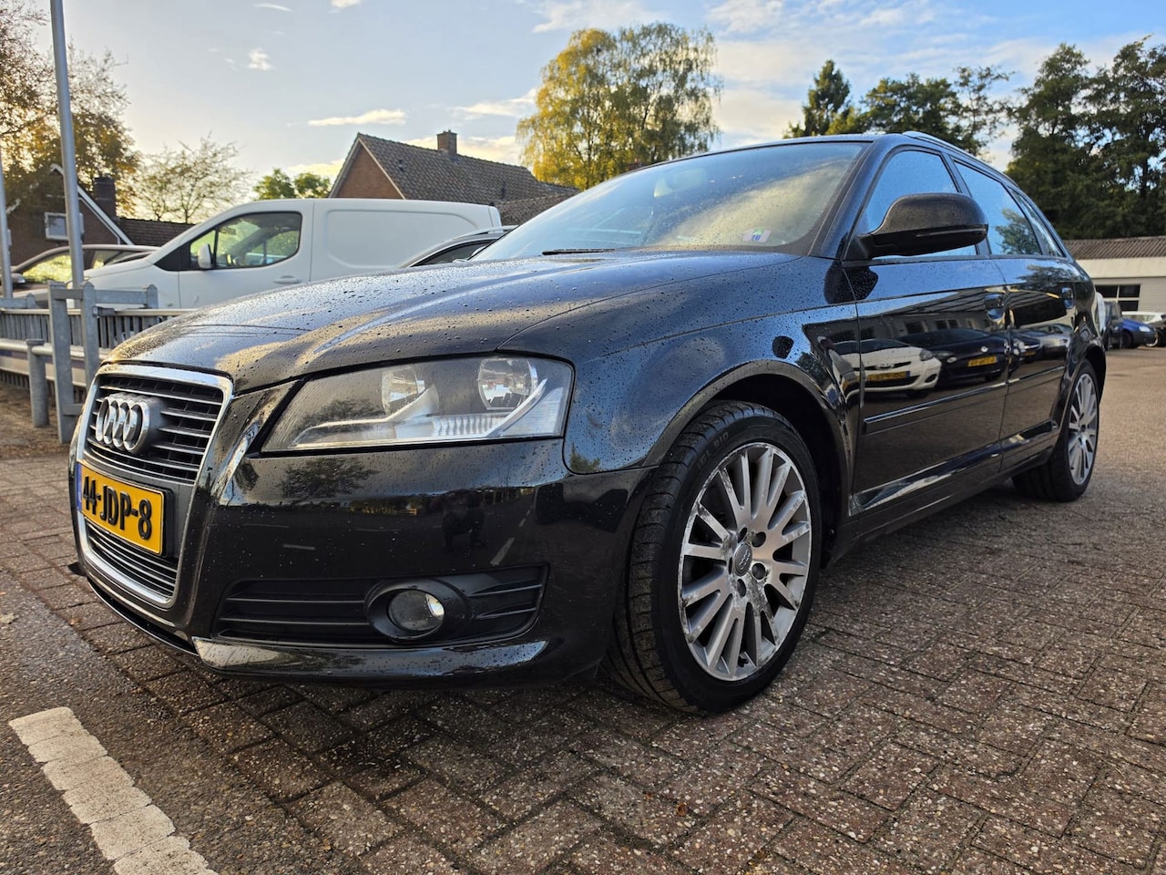 Audi A3 Sportback - 1.8 TFSI Ambition Business Edition 1.8 TFSI Ambition Business Edition - AutoWereld.nl