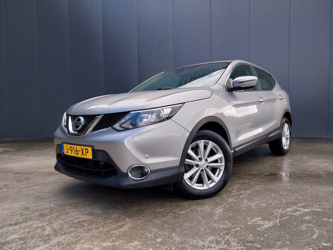 Nissan Qashqai - 1.2 Acenta LED CAMERA TREKHAAK CRUISE ECC NAVI - AutoWereld.nl