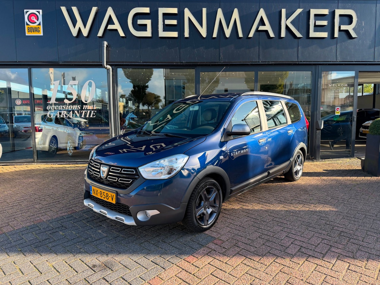 Dacia Lodgy - 1.2 TCe Série Limitée Stepway Clima|Cruise|NAV - AutoWereld.nl