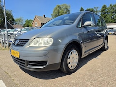 Volkswagen Touran - 1.6-16V FSI Athene ( EXPORTPRIJS / LEES TEKST)