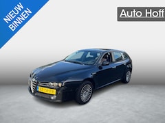 Alfa Romeo 159 Sportwagon - 1.8 mpi Business | Autom. Airco | Cruise Control | LMV | Elekt. Ramen | Nieuwe APK