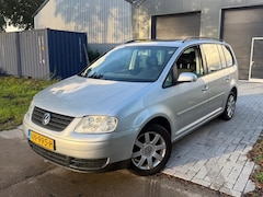 Volkswagen Touran - 1.6-16V FSI Athene 7 zitter