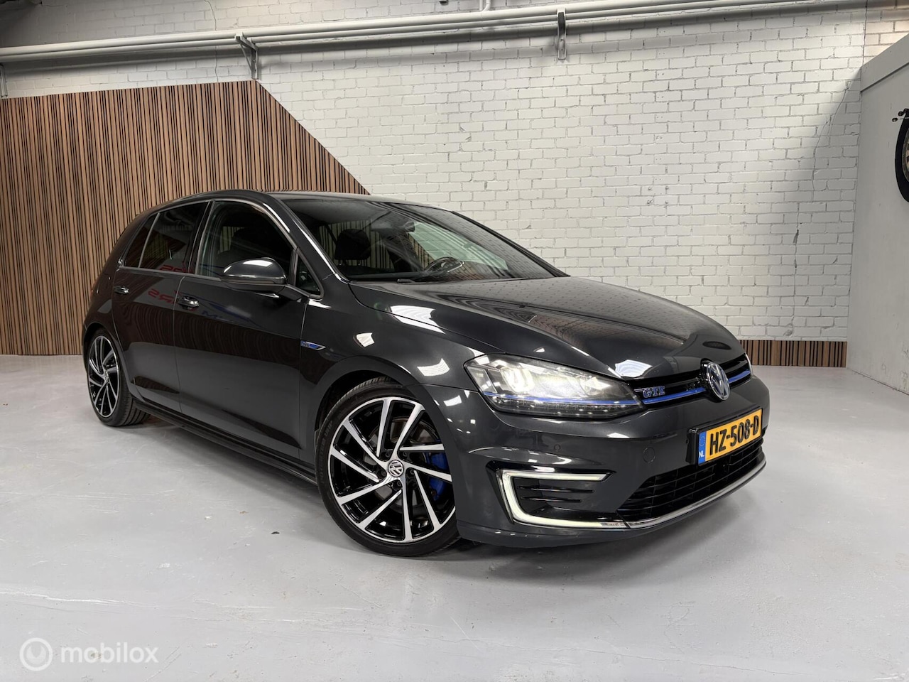 Volkswagen Golf - 1.4 TSI GTE 1.4 TSI GTE - AutoWereld.nl