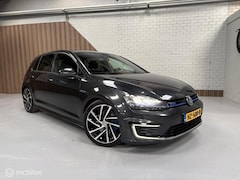 Volkswagen Golf - 1.4 TSI GTE|Sport uitlaat|Verlaagd|Carplay|