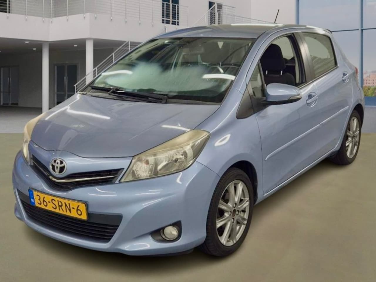 Toyota Yaris - 1.3 VVT-i Dynamic | CAMERA | CRUISE | AIRCO | NL AUTO - AutoWereld.nl