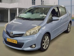 Toyota Yaris - 1.3 VVT-i Dynamic | CAMERA | CRUISE | AIRCO | NL AUTO