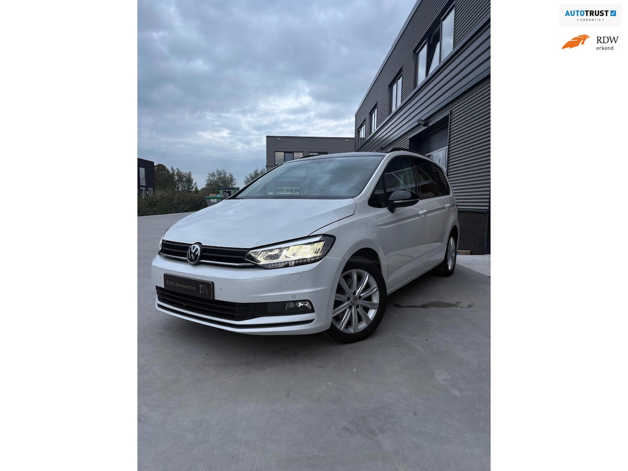 Volkswagen Touran - 1.4 TSI Comfortline |7 zits|Cam|ACC|Navi - AutoWereld.nl