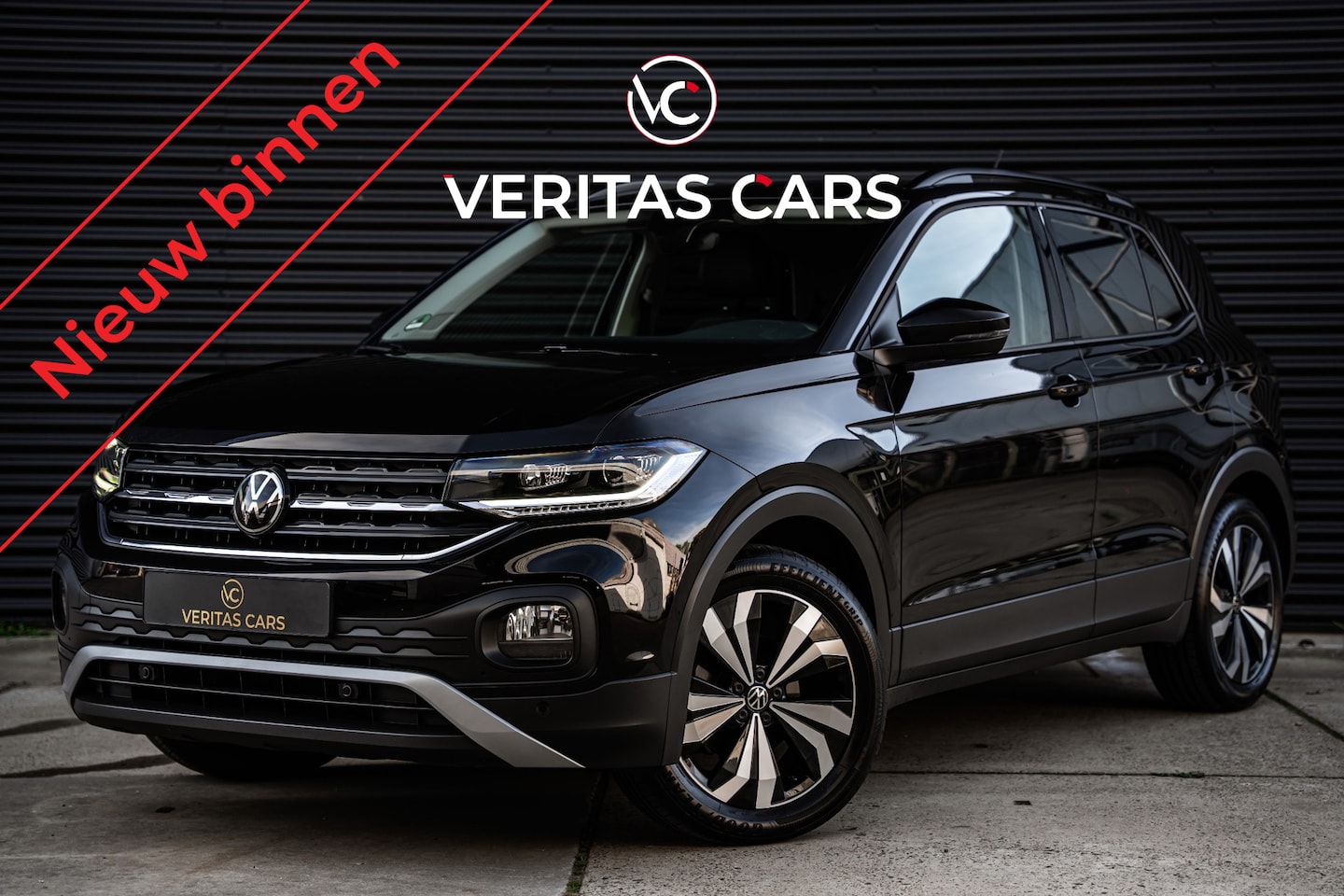 Volkswagen T-Cross - 1.0 TSI Life 95PK|Black Design|IQ-Drive|Tr.Haak|Keyless|Stoelverw|Camera|Carplay e.o. - AutoWereld.nl