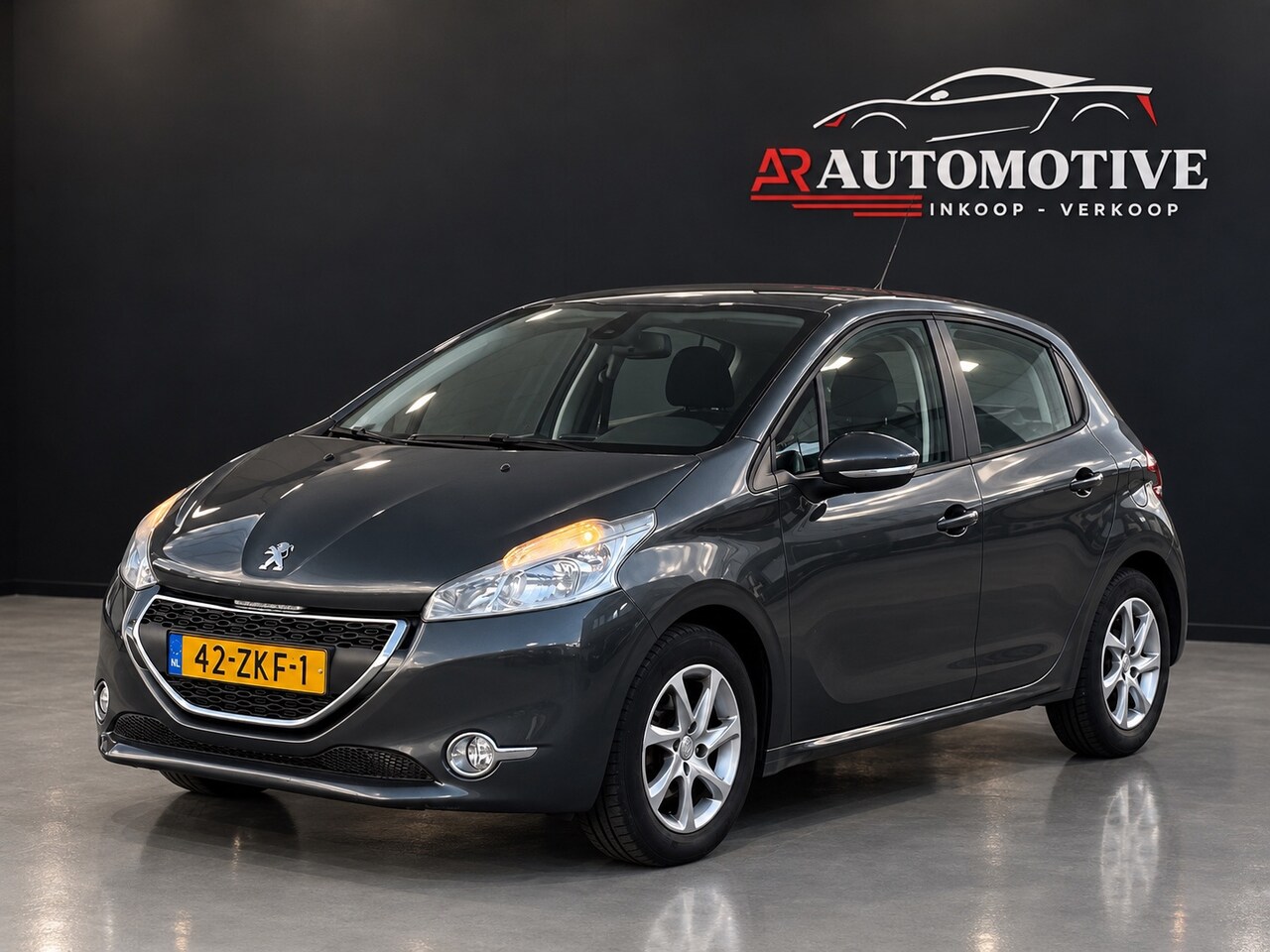 Peugeot 208 - 1.2 VTi Access / APK / NAP - AutoWereld.nl