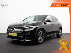 Mercedes-Benz GLA-Klasse - 200 Automaat AMG Line Navigatie Climate Control Camera Parkeer sensoren Stoelverwarming El