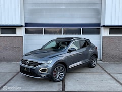 Volkswagen T-Roc - 1.5 TSI Style Business
