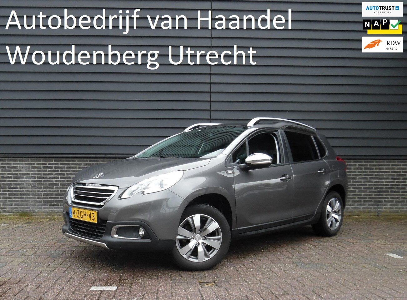 Peugeot 2008 - 1.2 PureTech Style Navi Panoramadak Trekhaak APK 2-2027 - AutoWereld.nl