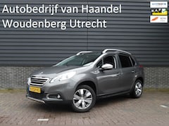 Peugeot 2008 - 1.2 PureTech Style Navi Panoramadak Trekhaak APK 2-2027