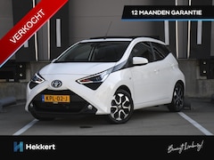 Toyota Aygo - Team D 1.0 VVT-i 72pk OPEN DAK | KEYLESS | CAMERA | DAB | APPLE-CARPLAY | CLIMA