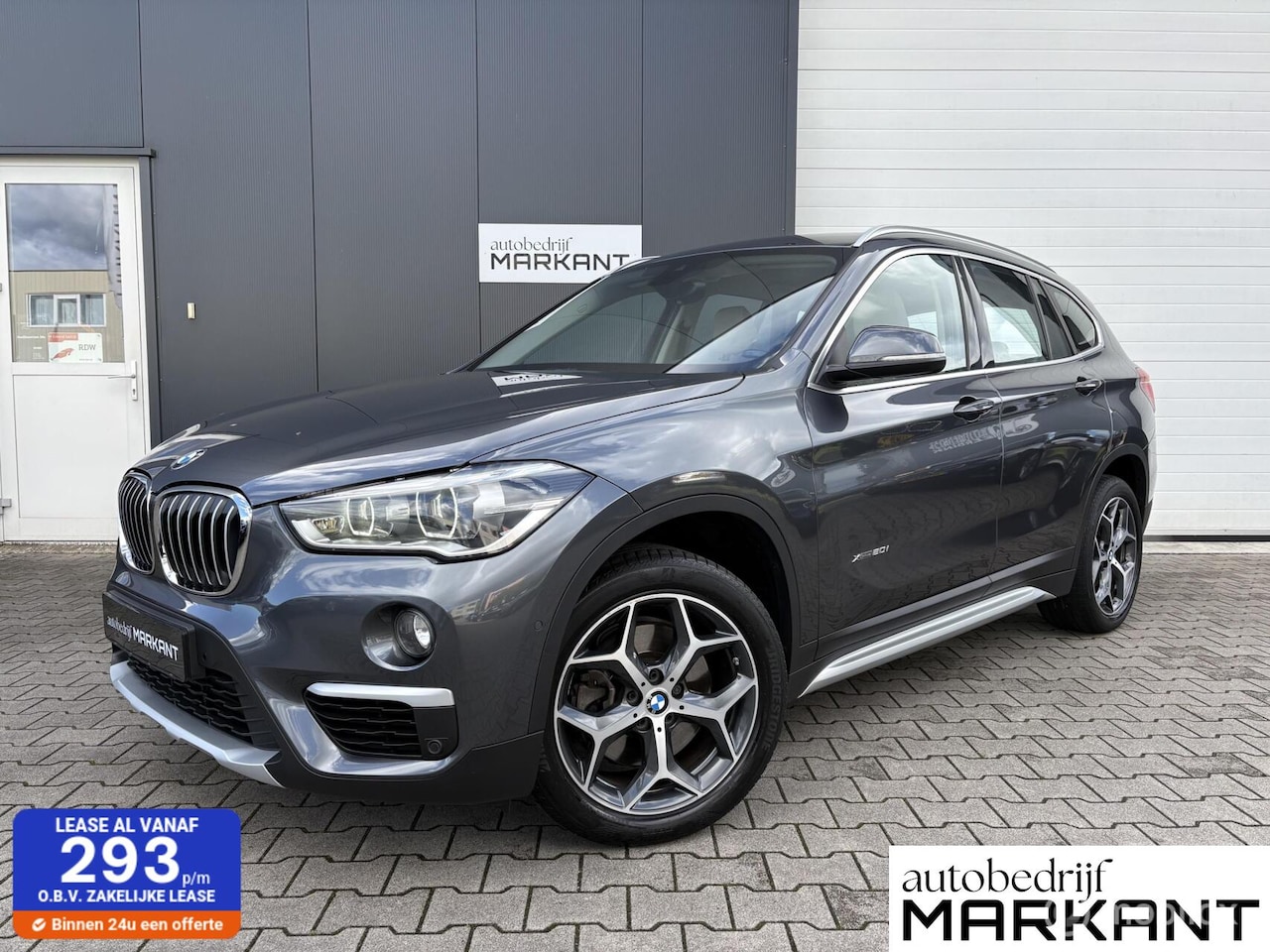 BMW X1 - xDrive20i High Exe. Leder / HUD / LM 18 / Rijklaar! - AutoWereld.nl