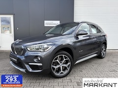 BMW X1 - xDrive20i High Exe. Leder / HUD / LM 18 / Rijklaar