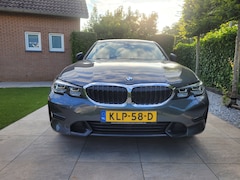 BMW 3-serie - 320i Business Edition