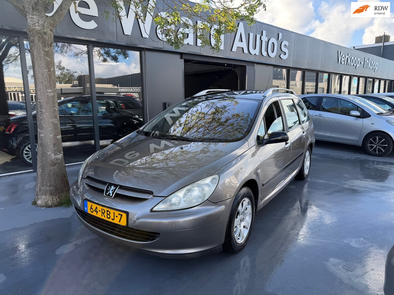 Peugeot 307 SW - 1.6 16V/ airco/ 7 personen/ trekhaak/ nette auto/6 maanden garantie - AutoWereld.nl