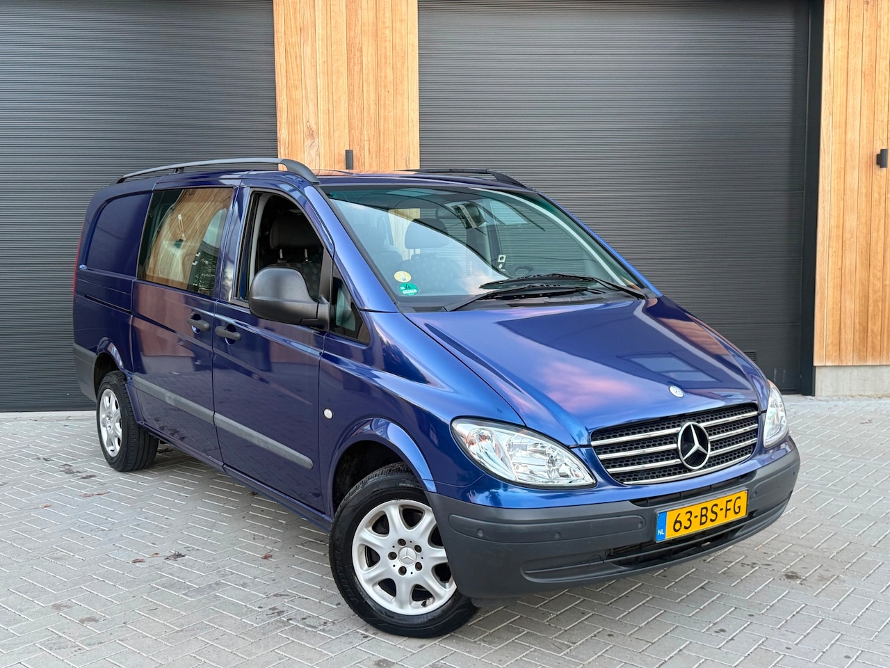Mercedes-Benz Vito - 111 CDI 320 Lang Dubbel Cabine AUTOMAAT|AIRCO|NETTE BUS - AutoWereld.nl