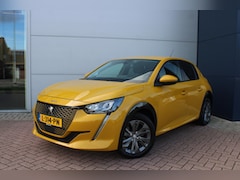 Peugeot e-208 - EV Allure Pack 50 kWh Automaat Airco Camera Carplay Dealer onderhouden