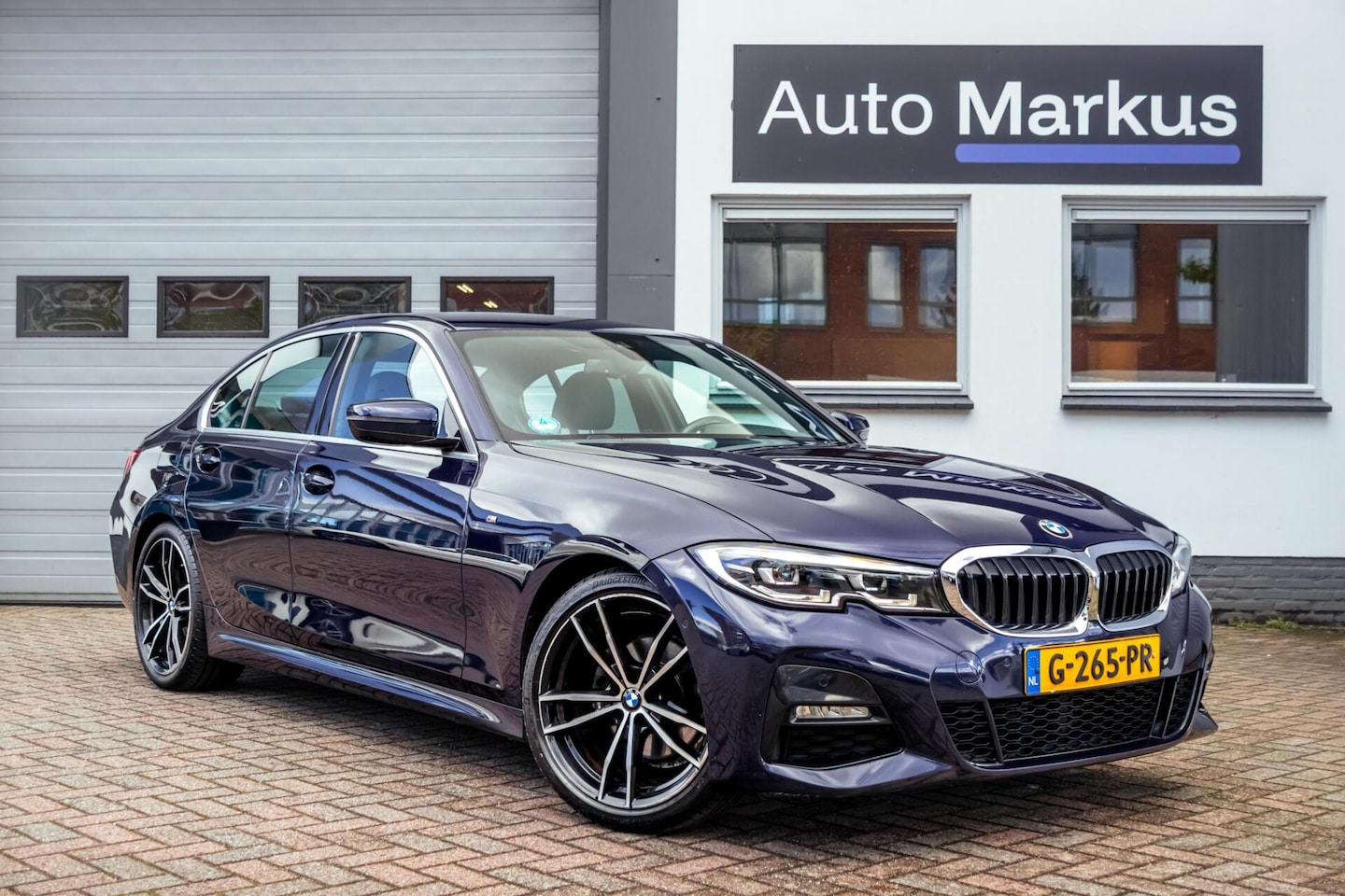 BMW 3-serie - 320i High Executive M-Sport|Cam|HiFi|Individual|19"|Live Cockpit|Flippers|Stoelverwarming - AutoWereld.nl
