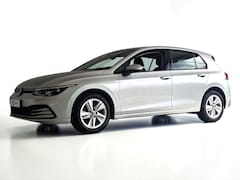 Volkswagen Golf - 1.0 eTSI Life Business CARPLAY IQ LIGHT CAMERA VIRTUAL