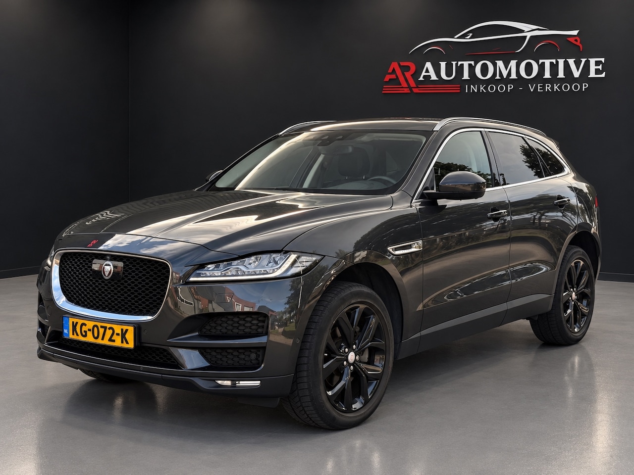 Jaguar F-Pace - 2.0 Portfolio AWD 20d / Automaat / full - AutoWereld.nl