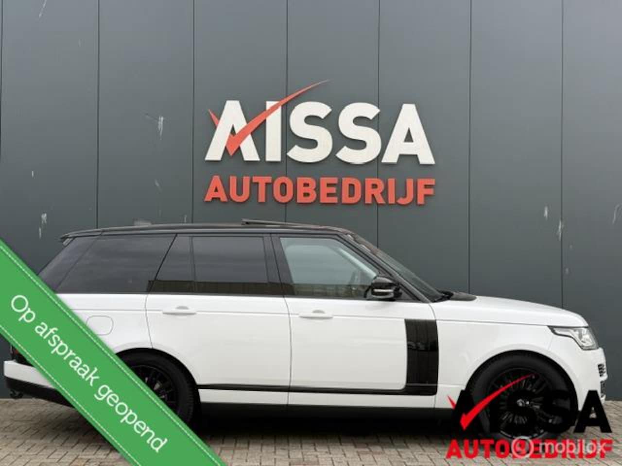 Land Rover Range Rover - 3.0 TDV6 Vogue Navigatie Luchtvering Cruise Panoramadak Camera Stand-kachel Leder Trekhaak - AutoWereld.nl
