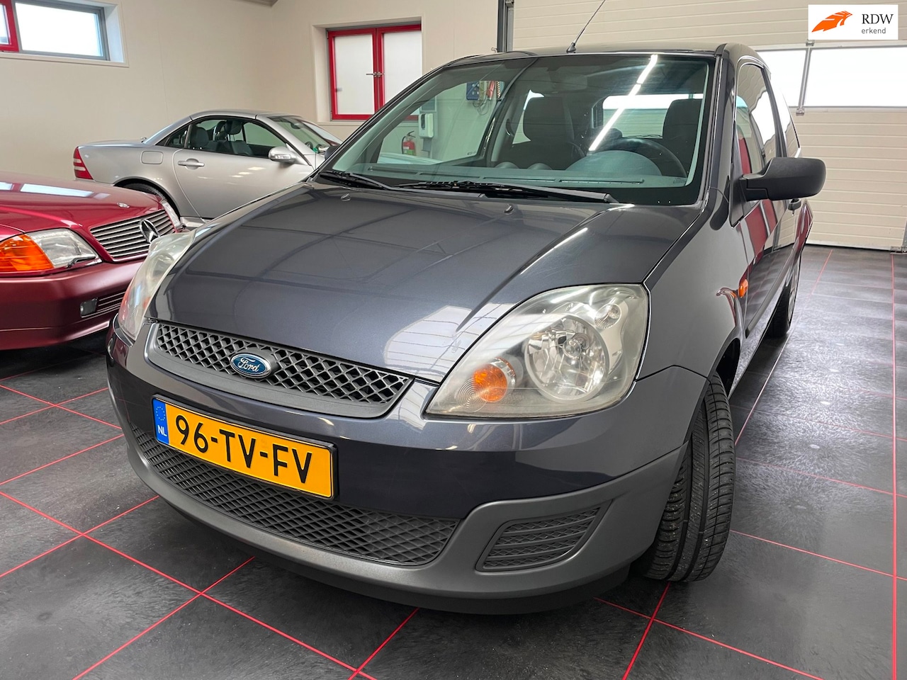 Ford Fiesta - 1.3-8V Cool & Sound - AutoWereld.nl